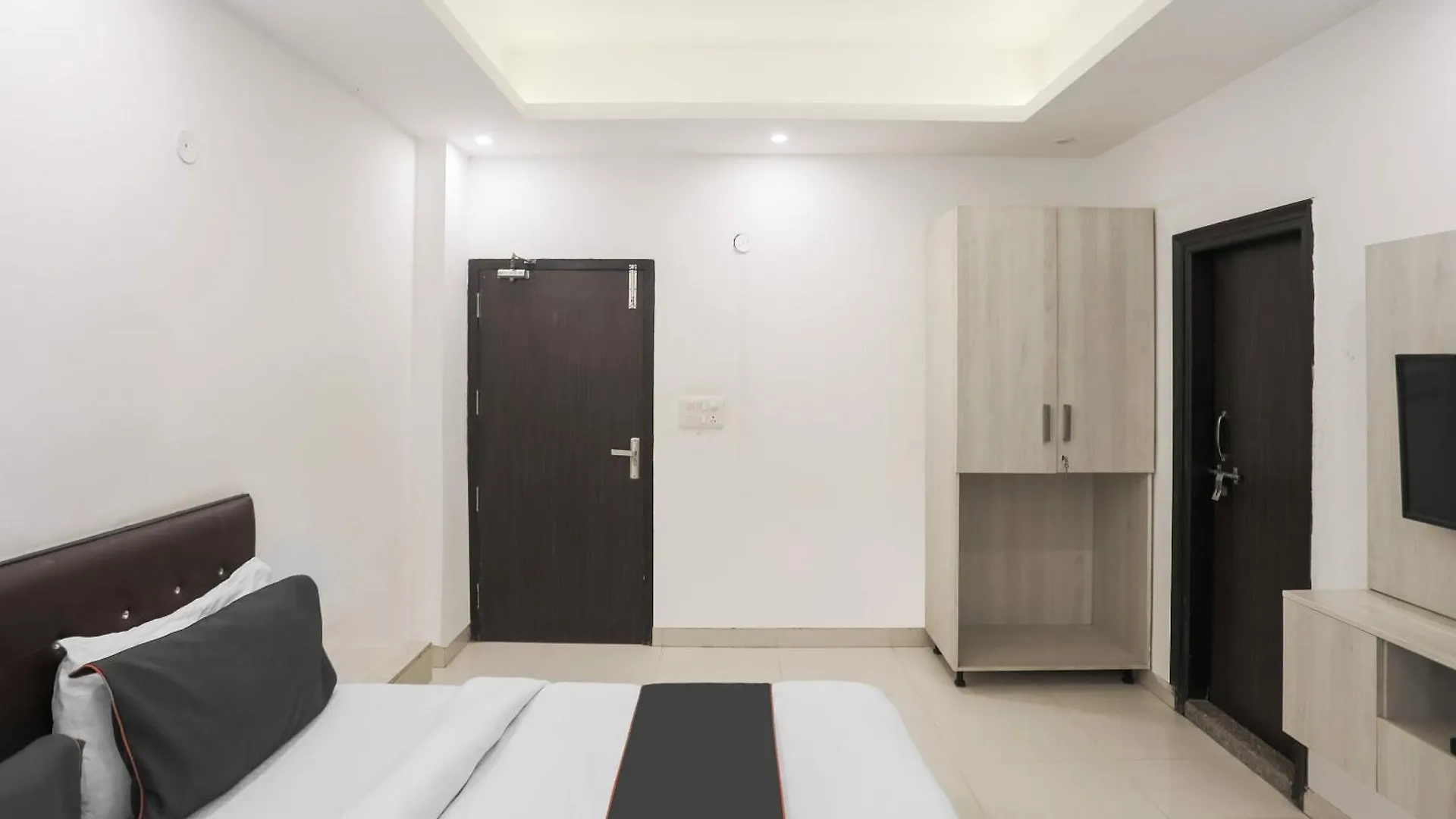 Hotel O Babil Palace 2 古尔冈 3*,  印度